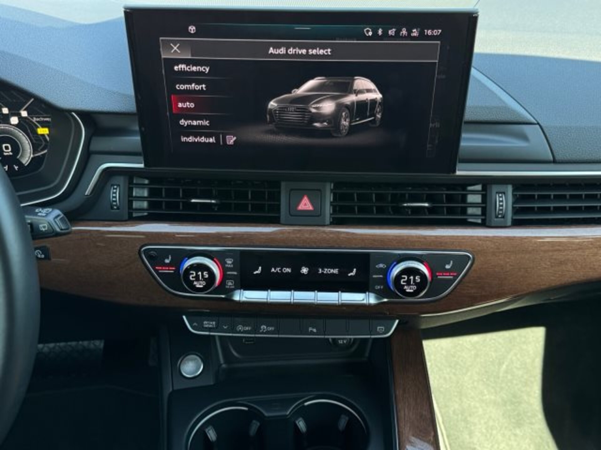 Audi A4 Avant Advanced
