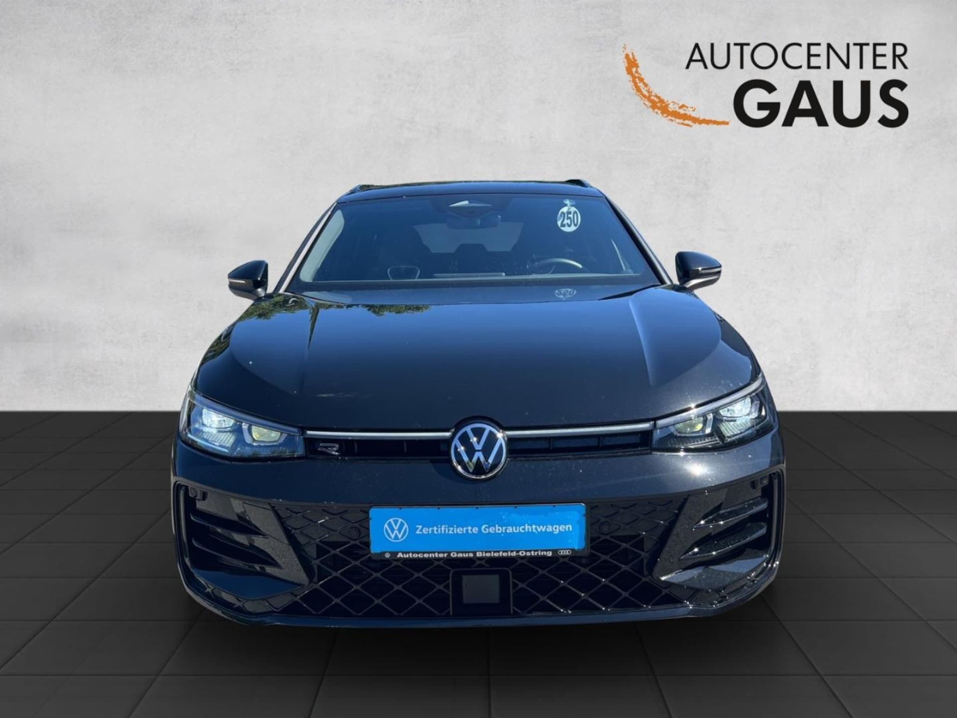 Volkswagen Passat R-Line