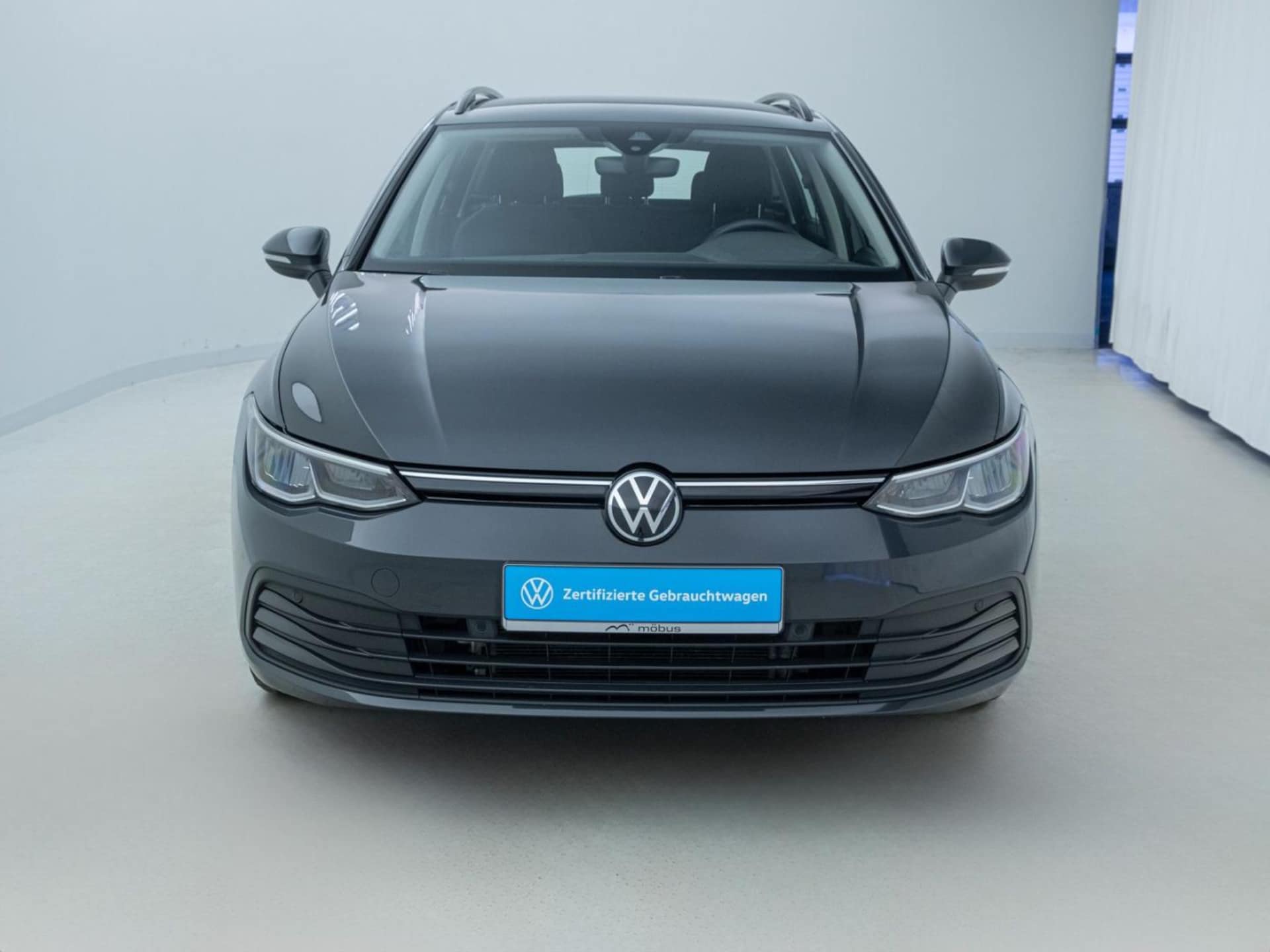 Volkswagen Golf Variant Life