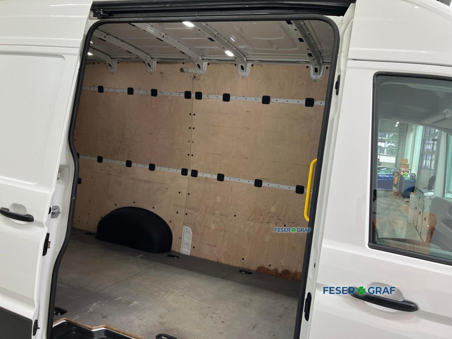 Volkswagen Crafter Kasten mittlerer Radstand