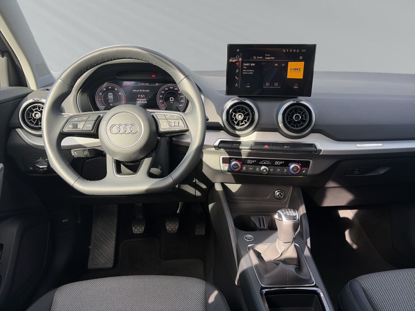 Bild über Audi Q2 S line 30 TFSI Schaltgetriebe - für weitere Informationen kontaktieren Sie den Audi Partner