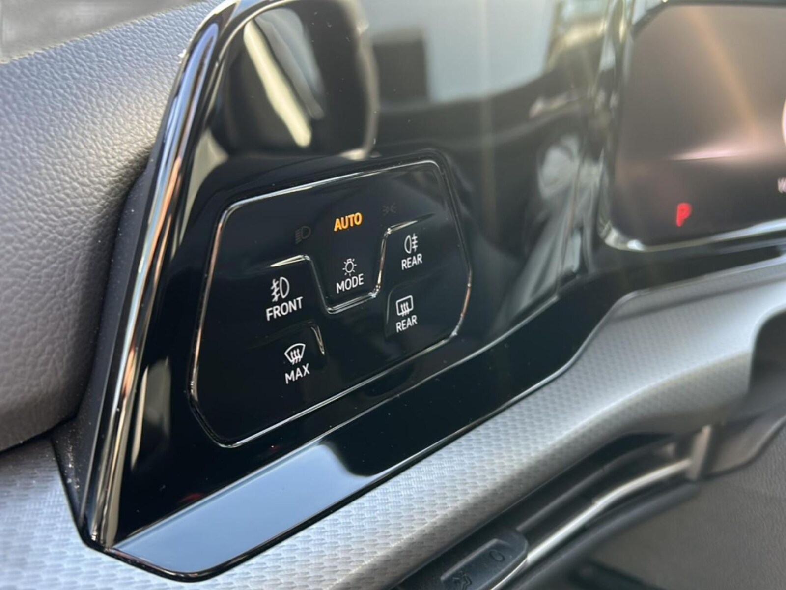 Volkswagen Golf Variant – Bild 11