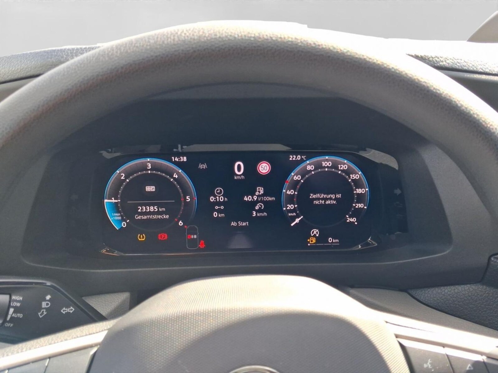 Volkswagen Crafter Kasten mittlerer Radstand – Bild 12