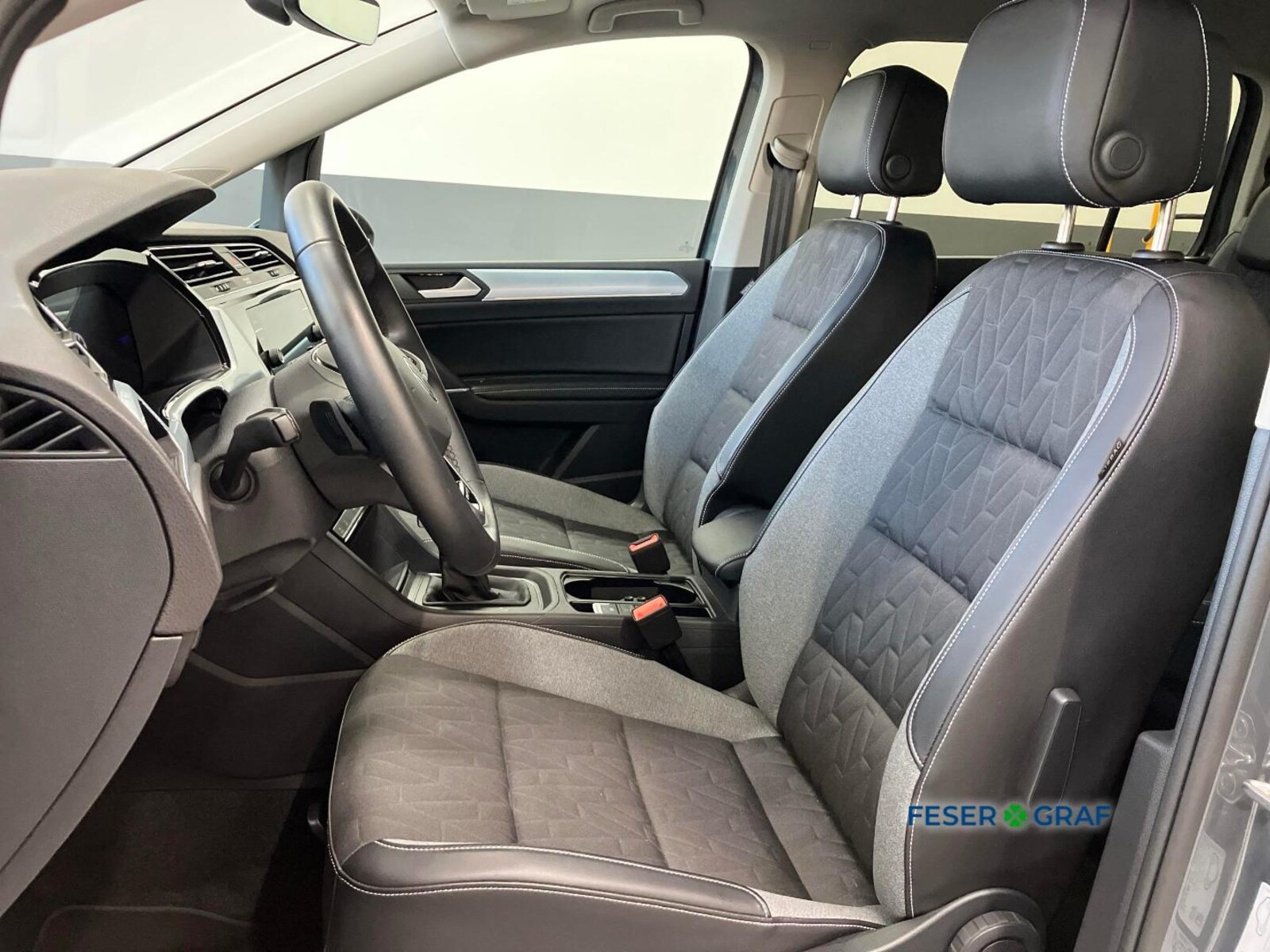 Volkswagen Touran – Bild 6