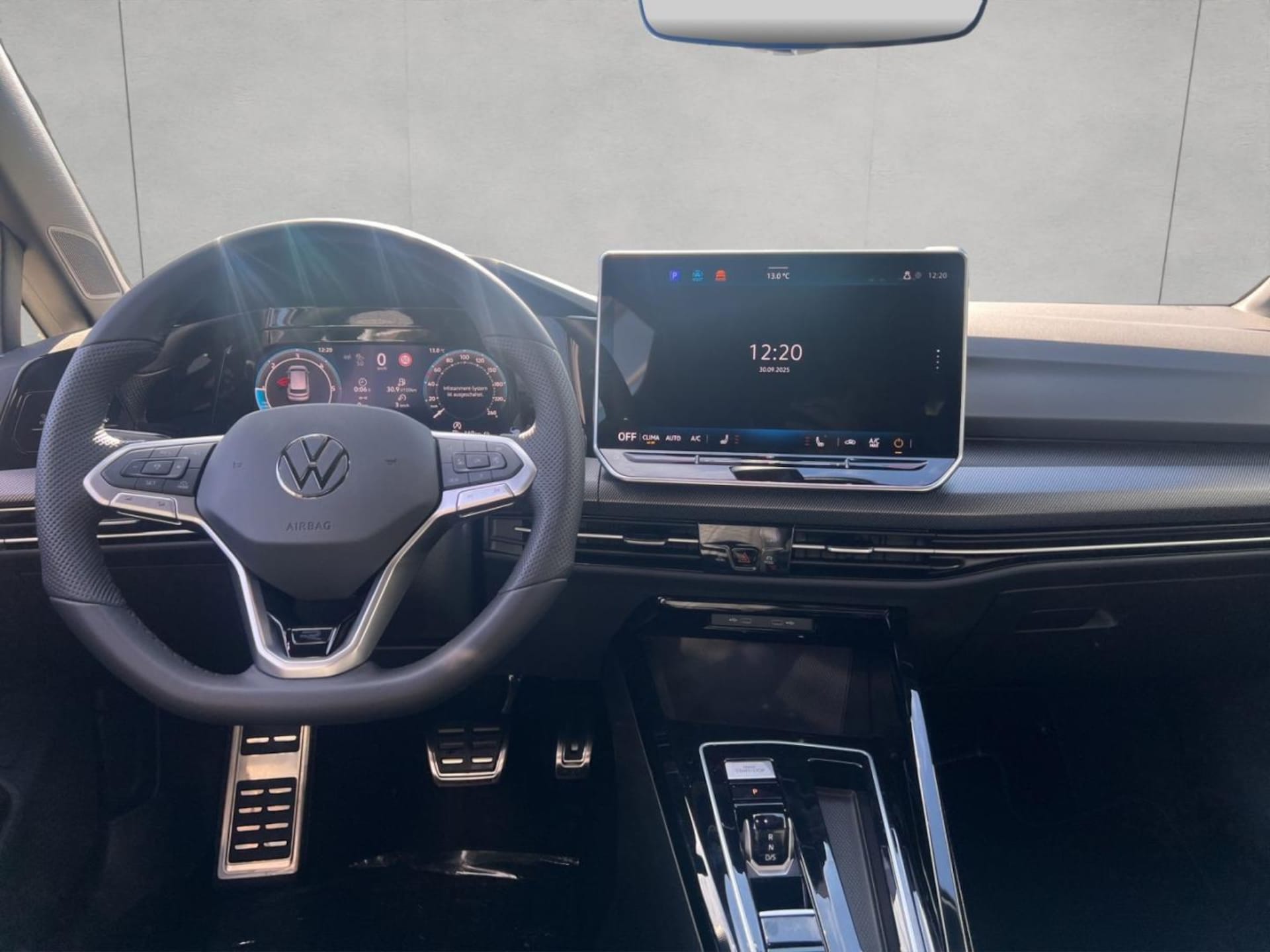 Volkswagen Golf R-Line