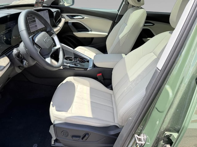 2026 Audi Q5 Premium - Photo 11