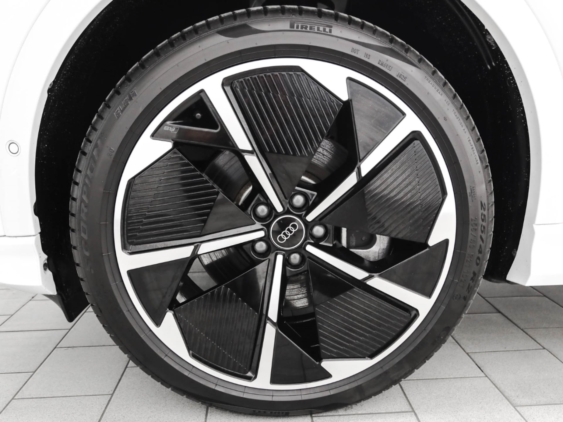 Audi Q4 Sportback e-tron