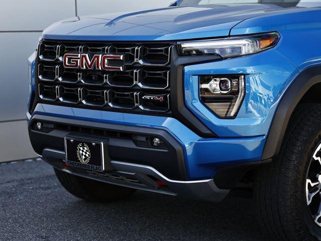 2023 GMC Canyon
