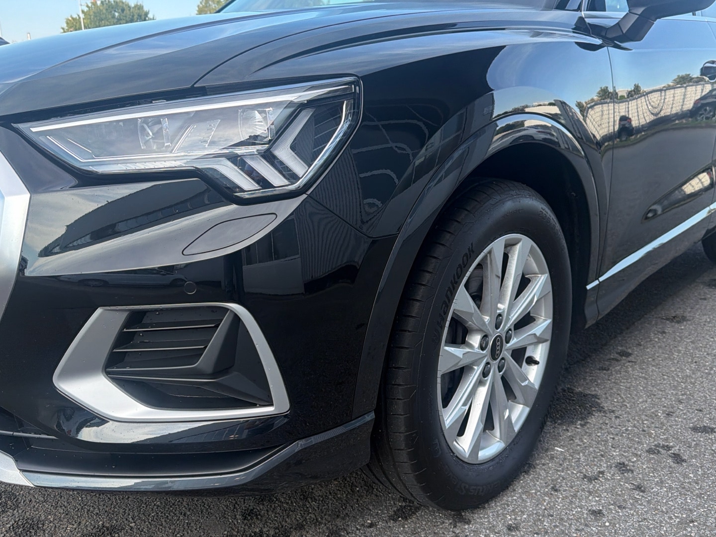 Bild über Audi Q3 advanced 40 TDI quattro S tronic - für weitere Informationen kontaktieren Sie den Audi Partner