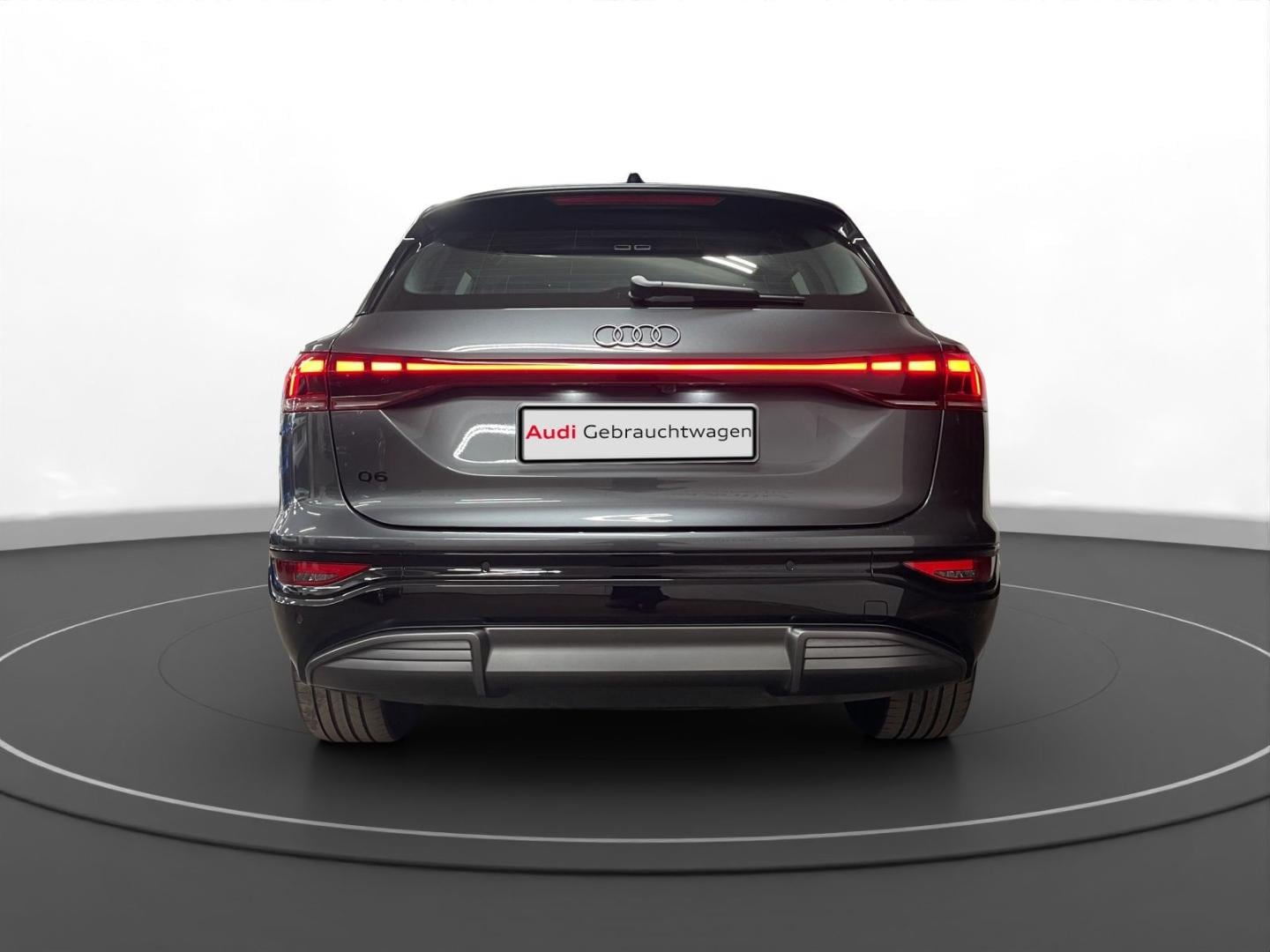 Bild über Audi Q6 SUV e-tron e-tron - für weitere Informationen kontaktieren Sie den Audi Partner