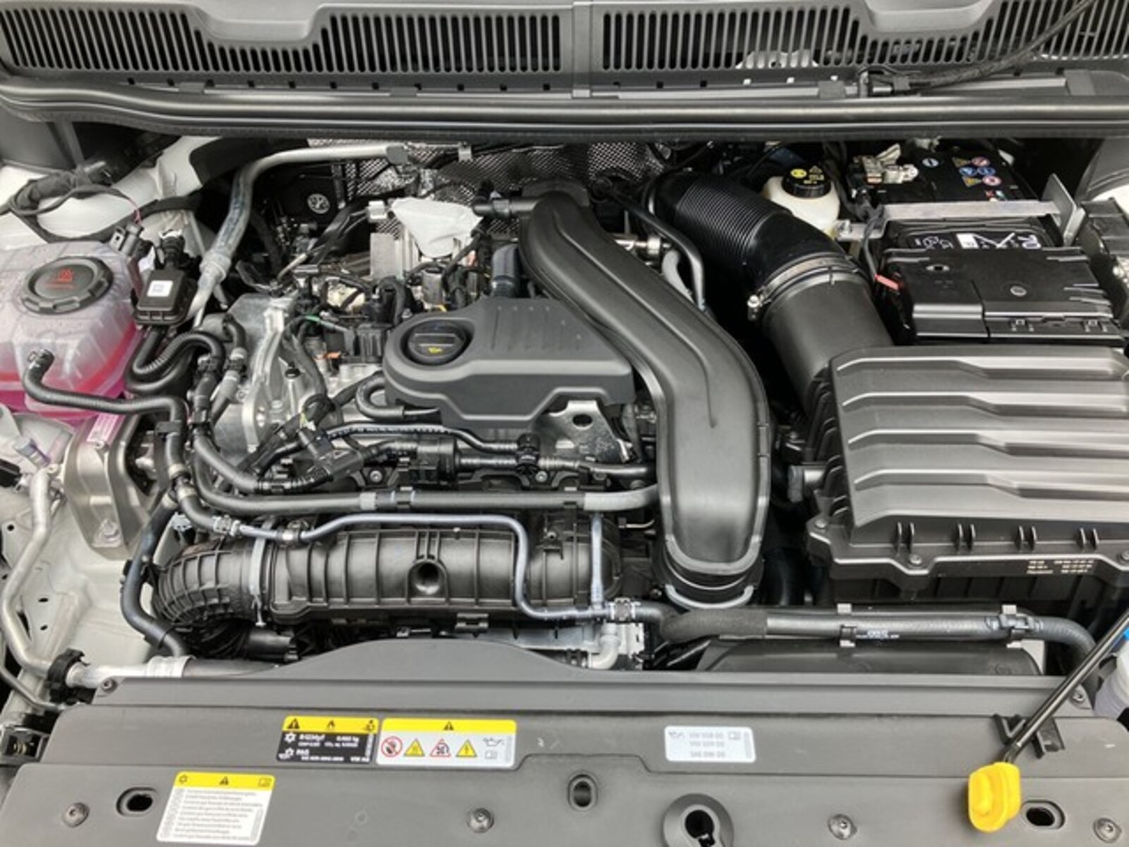 Volkswagen Caddy Kombi – Bild 10