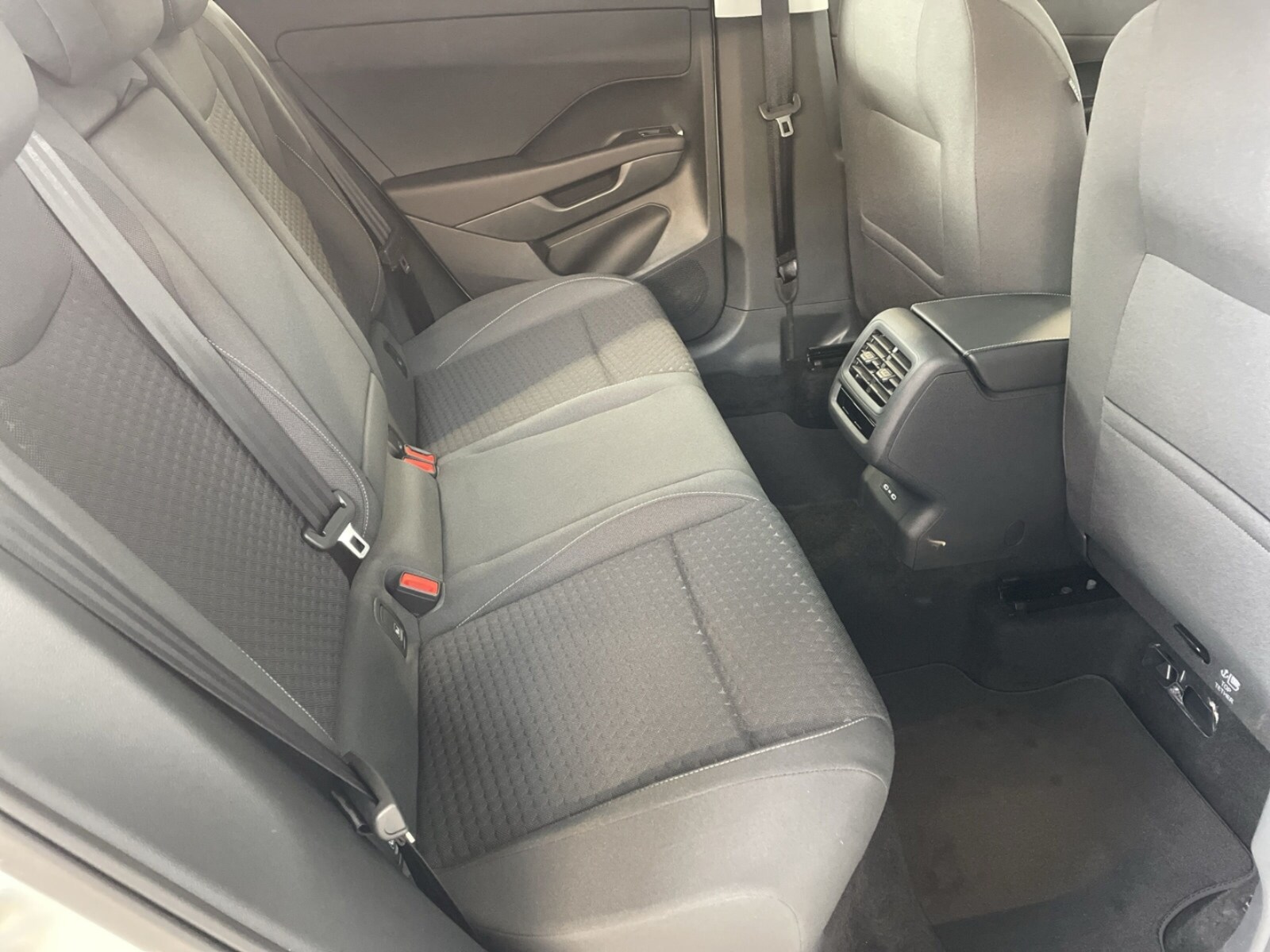 Volkswagen T-Roc – Bild 8