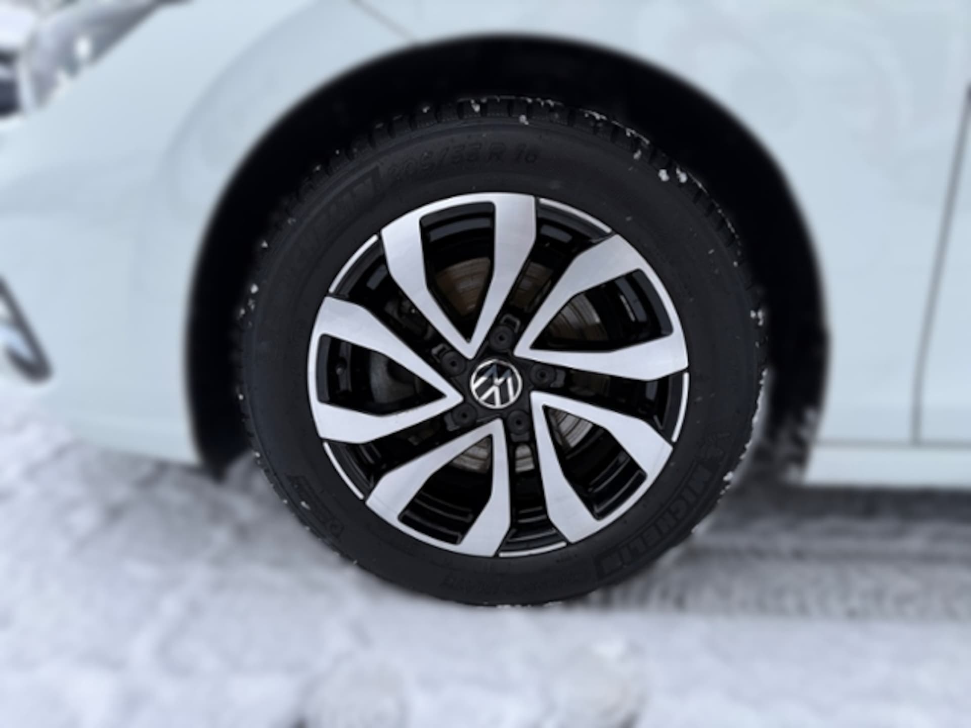 Volkswagen Golf Active