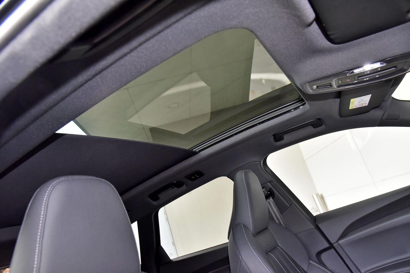 Image about Audi Q5 SUV e-hybrid quattro S tronic
