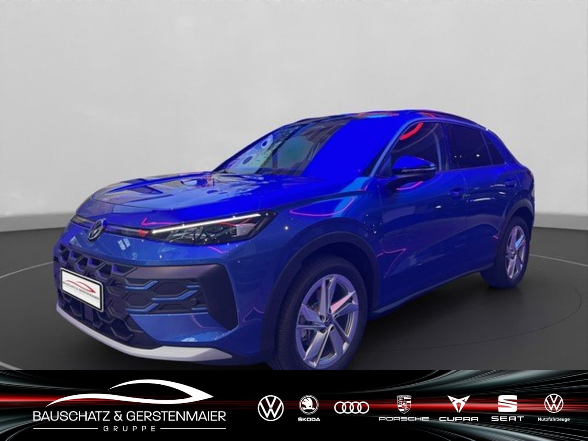 Volkswagen T-Roc — Volkswagen T-Roc 1.5 eTSI DSG Life *LED*ACC*RFK*VIRTUAL*