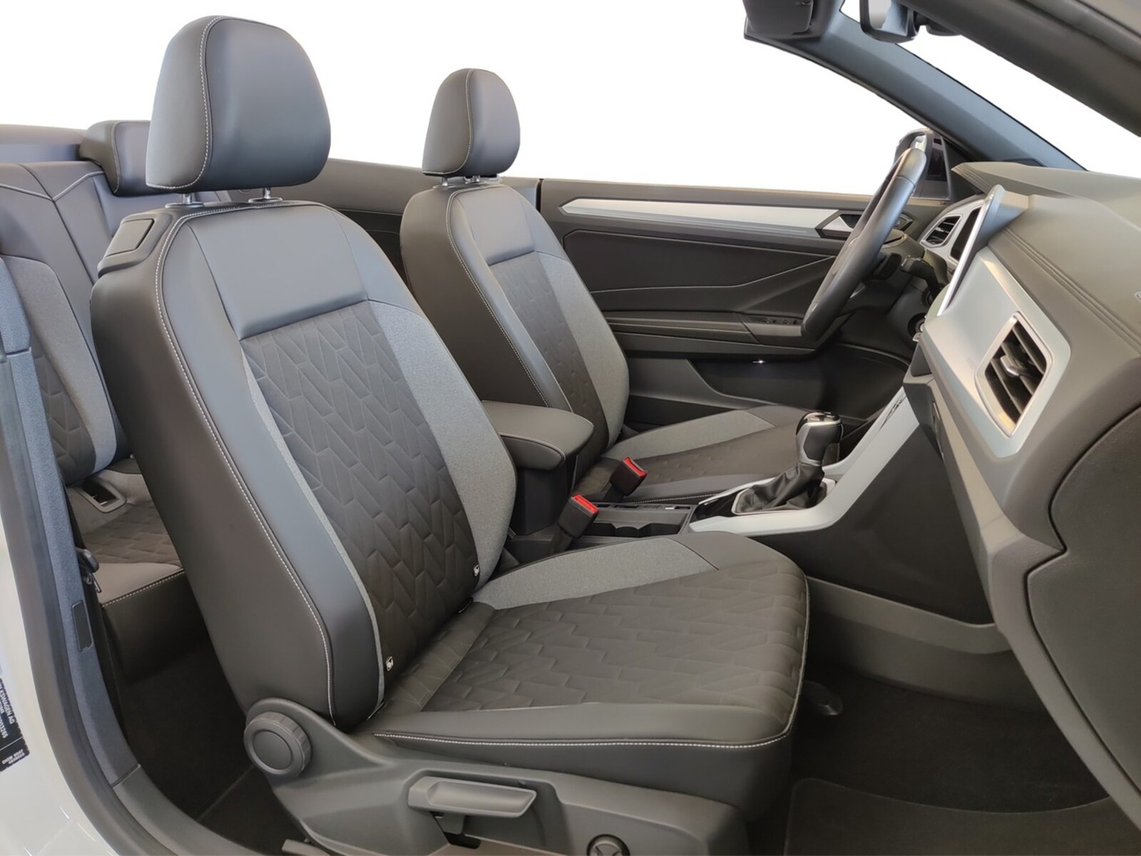 Volkswagen T-Roc Cabriolet – Bild 7