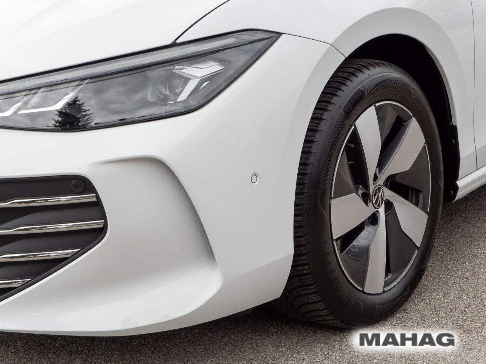 Volkswagen Passat – Bild 8