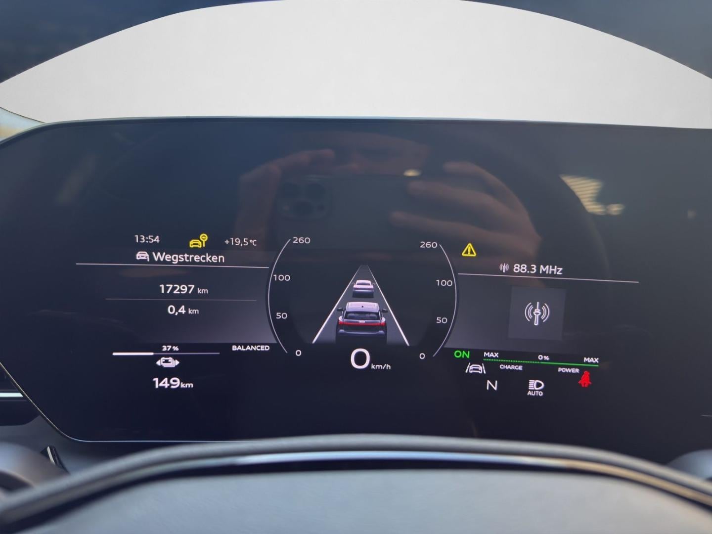 Bild über Audi Q6 SUV e-tron e-tron quattro - für weitere Informationen kontaktieren Sie den Audi Partner