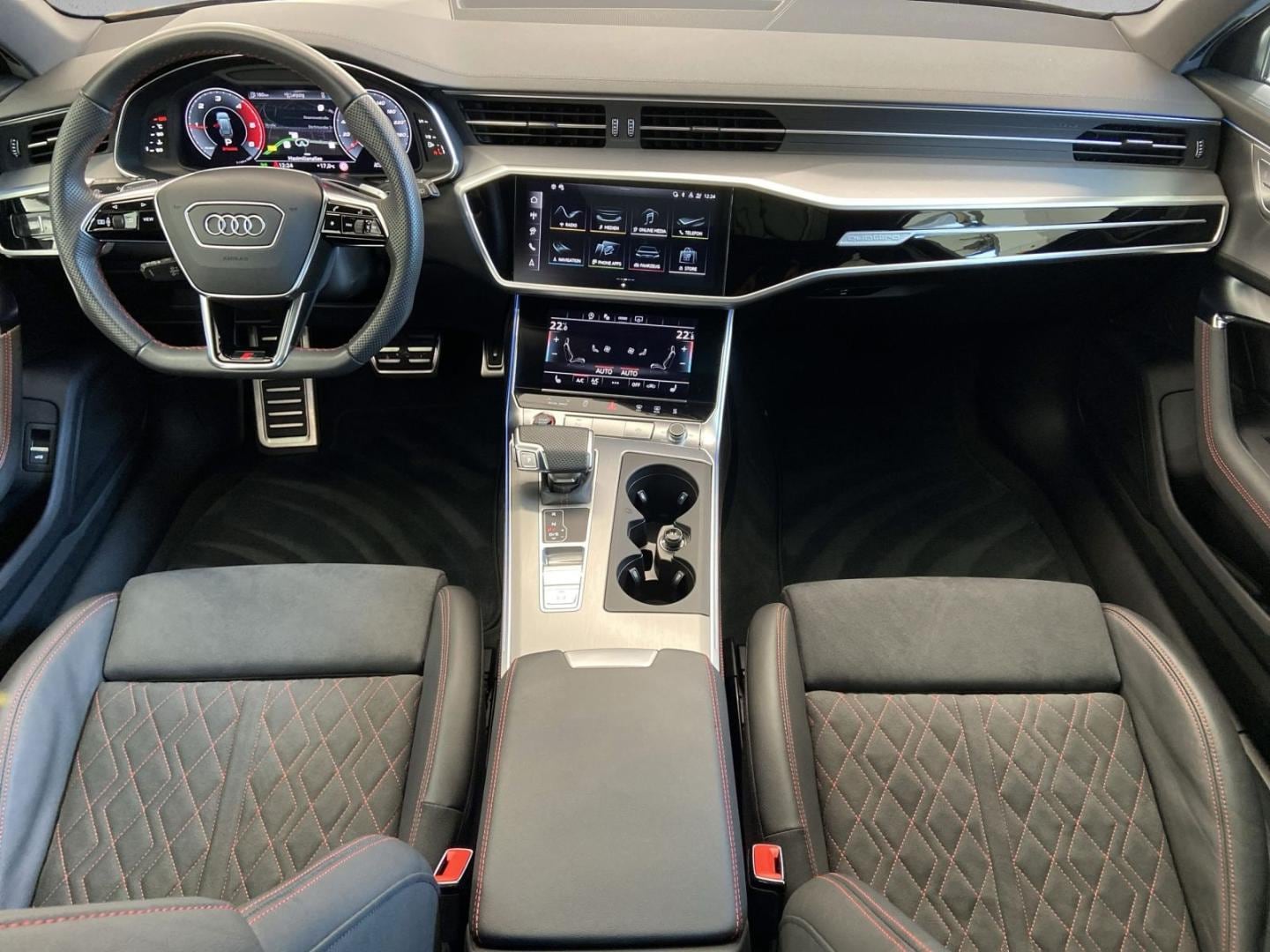 Bild über Audi S6 Avant TDI quattro tiptronic - für weitere Informationen kontaktieren Sie den Audi Partner