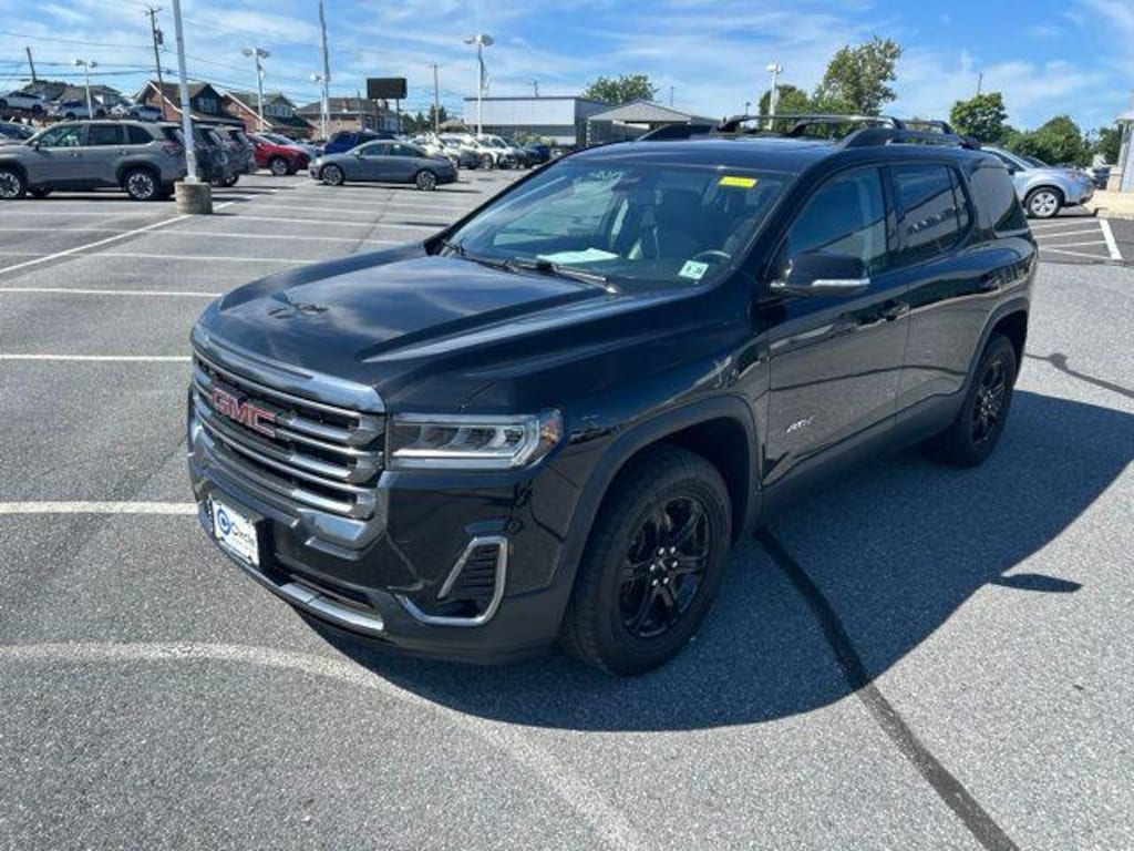 2023 GMC Acadia