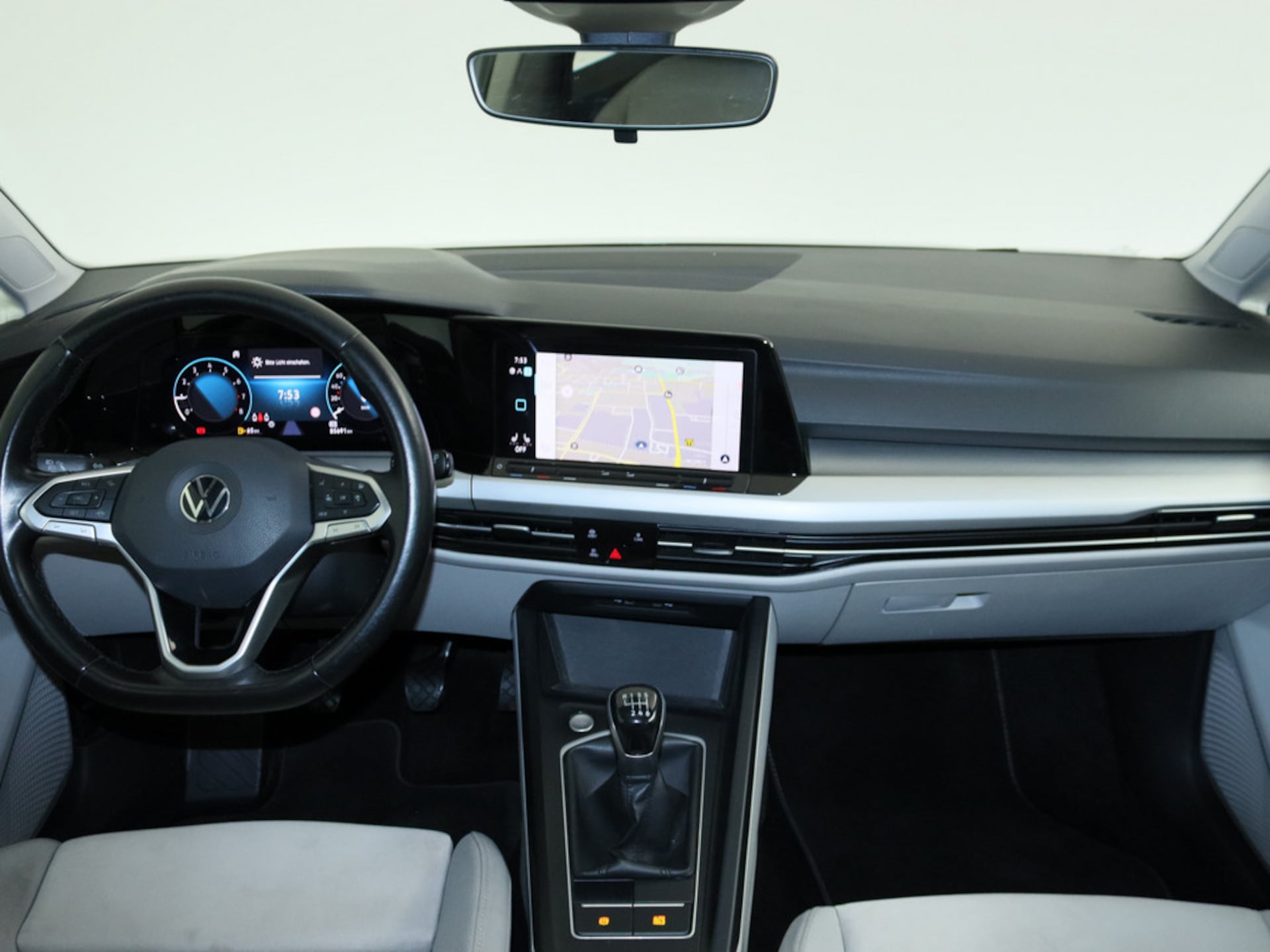 Volkswagen Golf Life