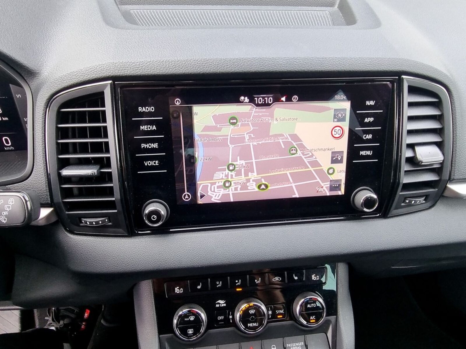 Škoda Karoq – Bild 9