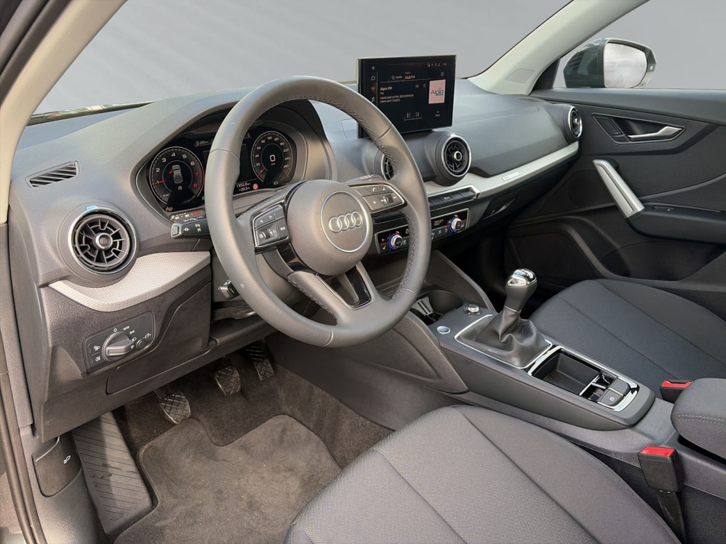 Bild über Audi Q2 advanced 30 TFSI Schaltgetriebe - für weitere Informationen kontaktieren Sie den Audi Partner