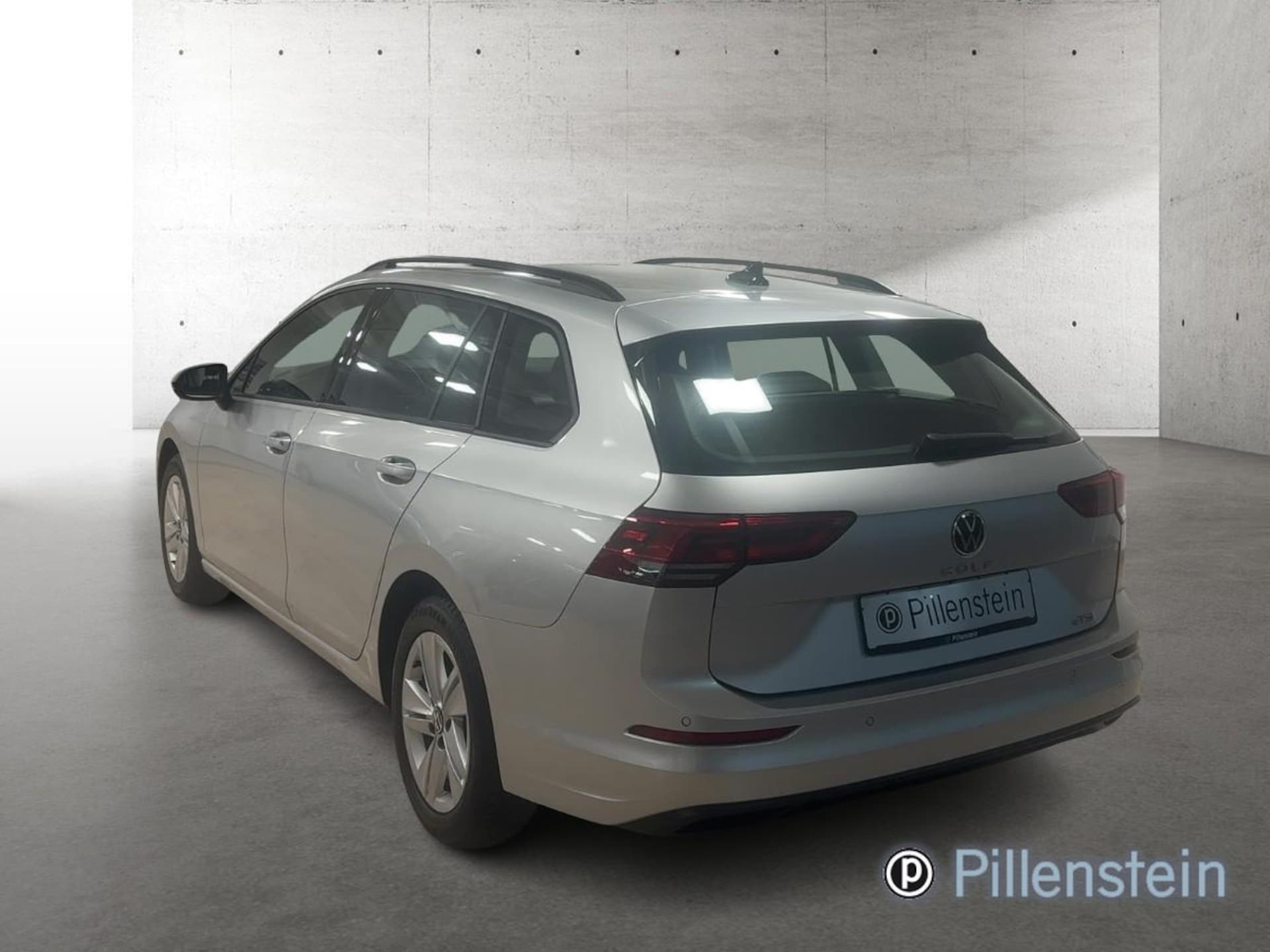 Volkswagen Golf Variant Life