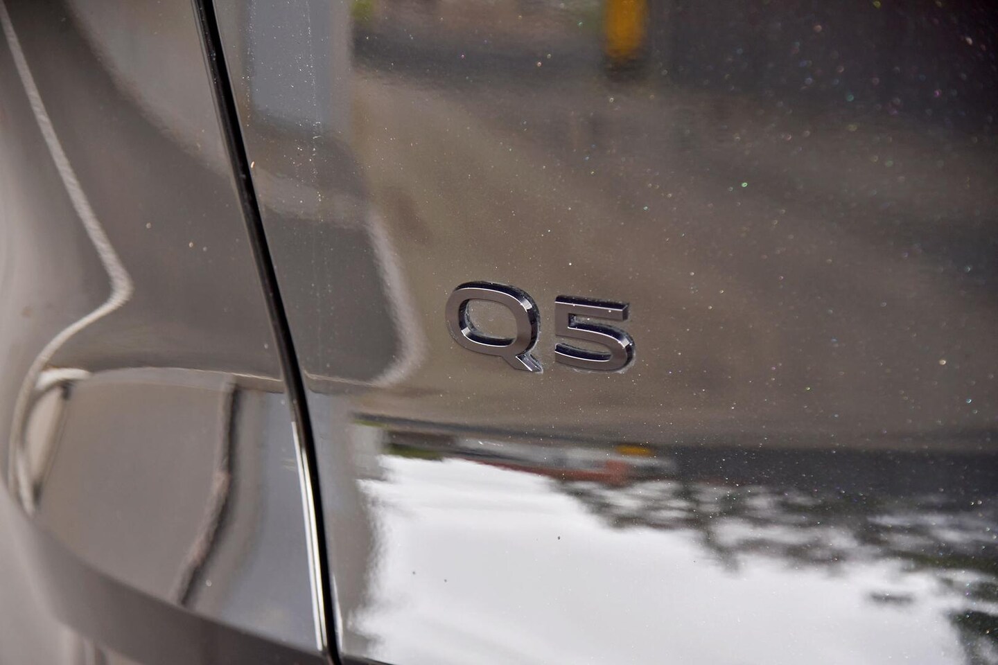 Image about Audi Q5 SUV e-hybrid quattro S tronic