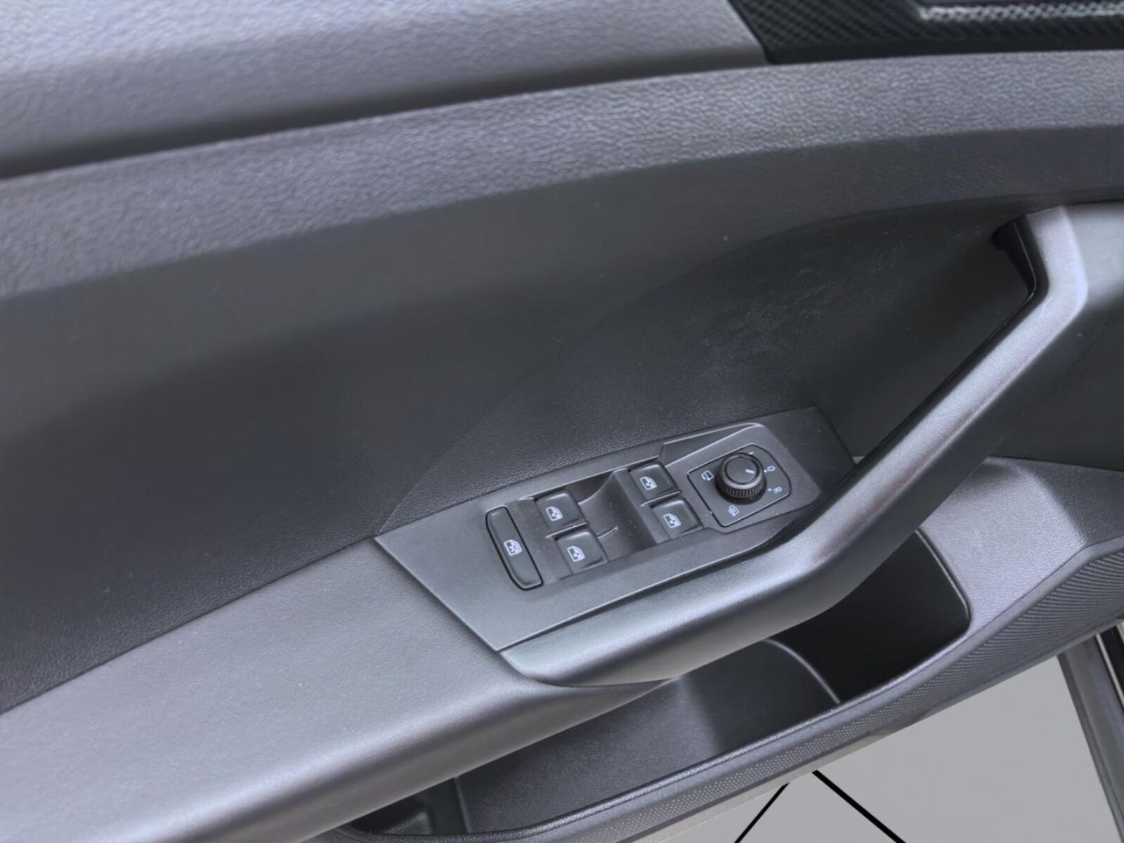 Volkswagen T-Cross – Bild 11