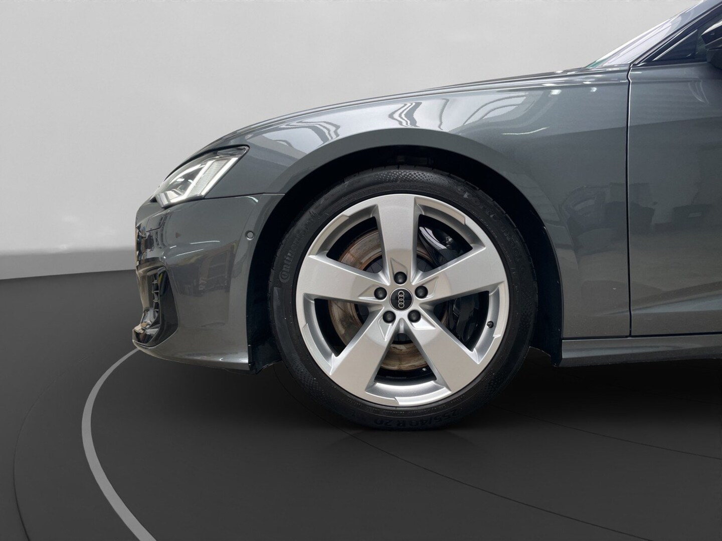 Bild über Audi S6 Avant TDI quattro tiptronic - für weitere Informationen kontaktieren Sie den Audi Partner