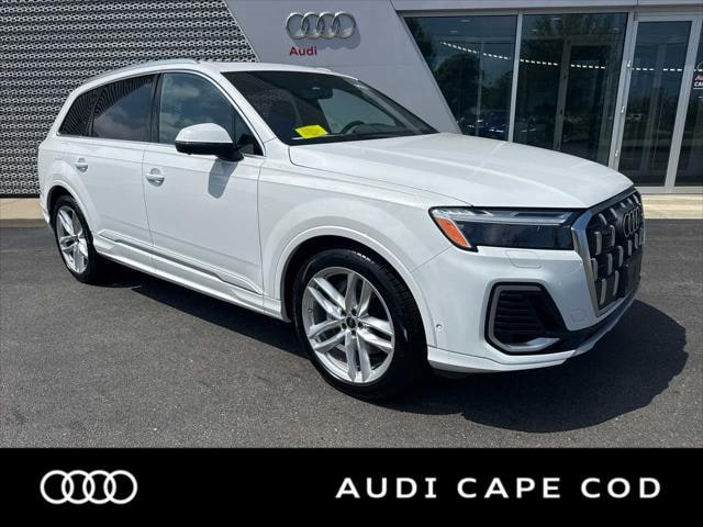 Photo of 2025 Audi Q7