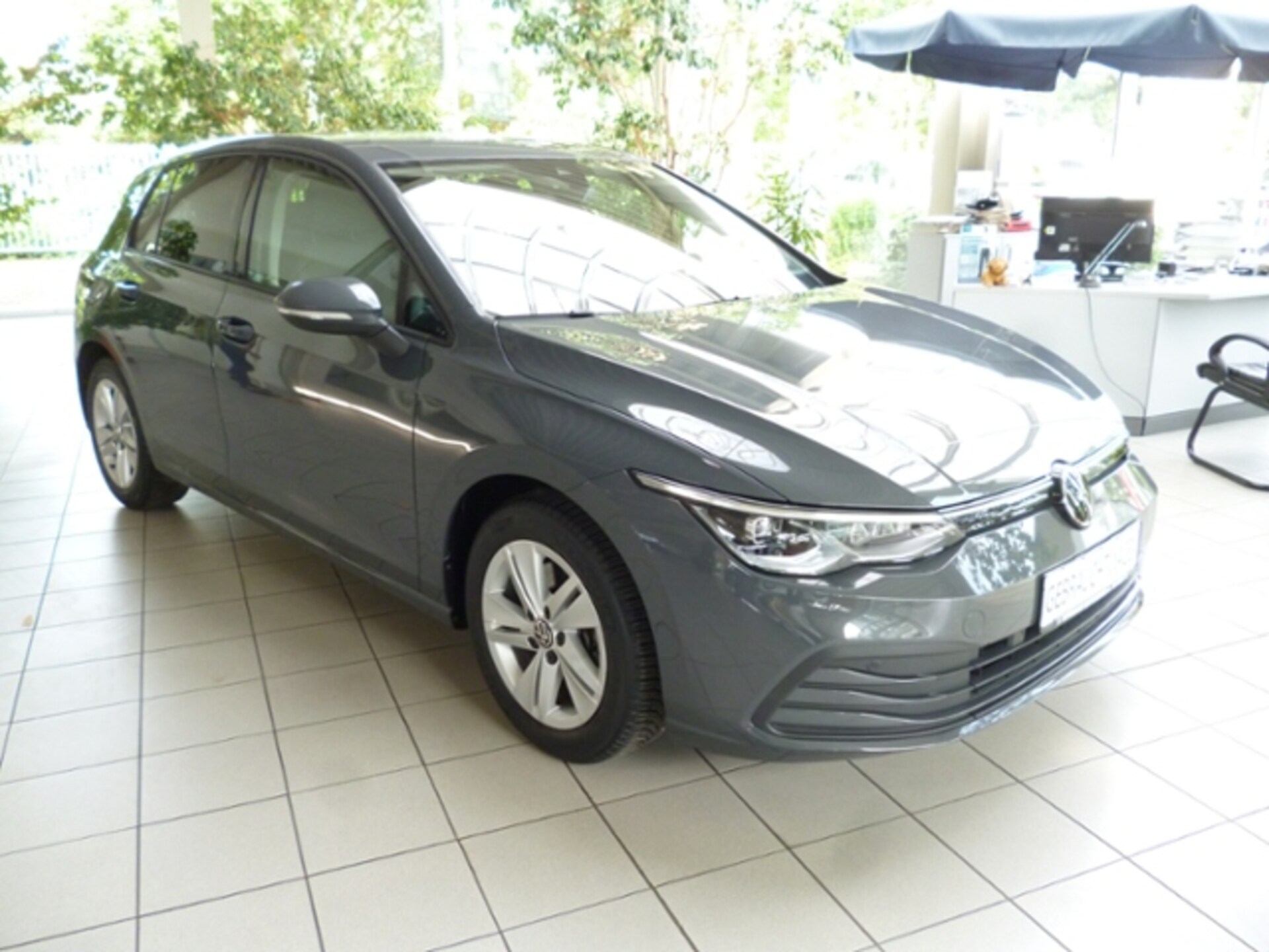 Volkswagen Golf Life