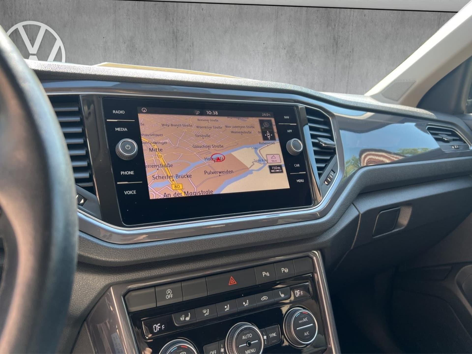 Volkswagen T-Roc IQ.DRIVE