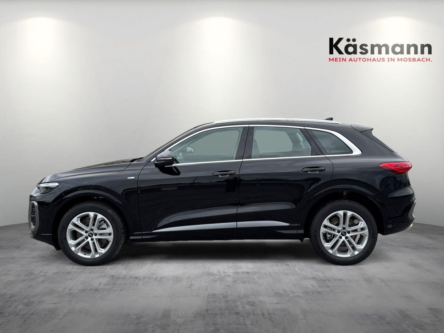 Bild über Audi Q5 SUV TDI quattro 150 kW S tronic - für weitere Informationen kontaktieren Sie den Audi Partner