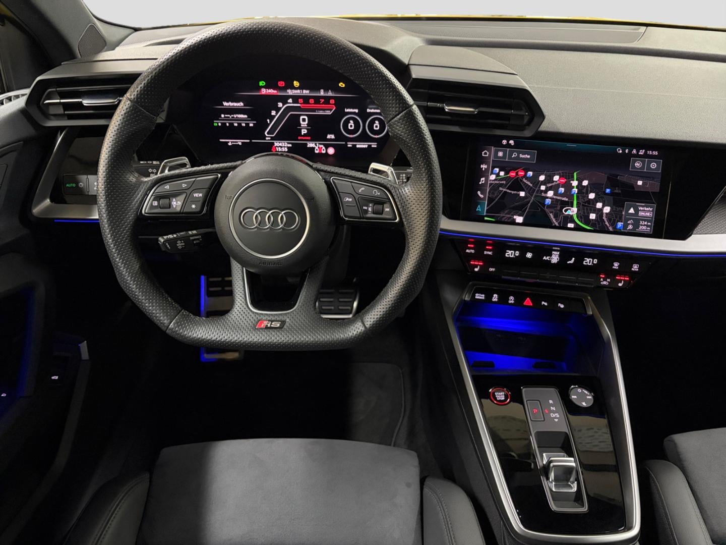 Bild über Audi RS 3 Sportback TFSI quattro S tronic - für weitere Informationen kontaktieren Sie den Audi Partner