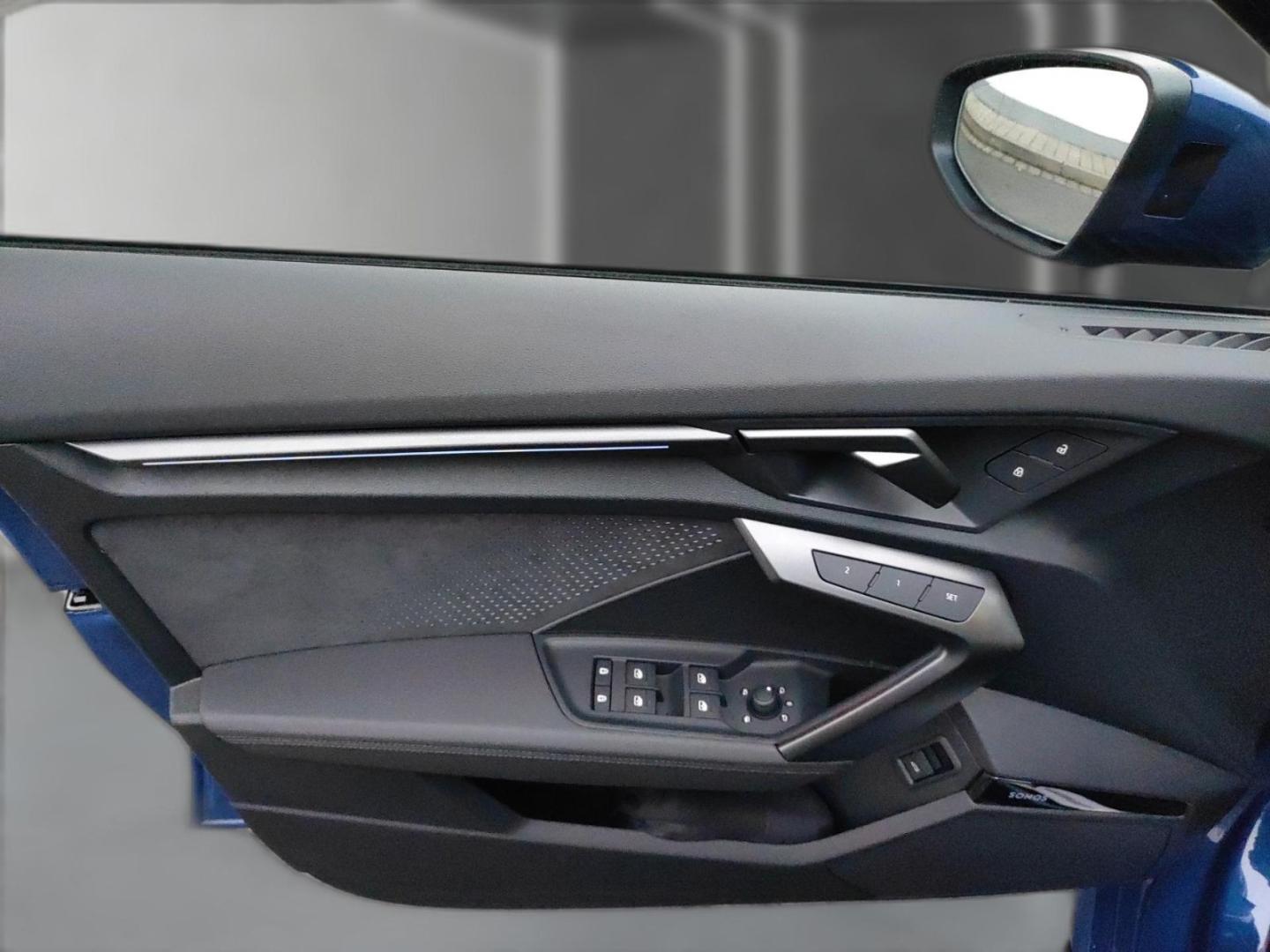 Image about Audi RS 3 Limousine TFSI quattro S tronic