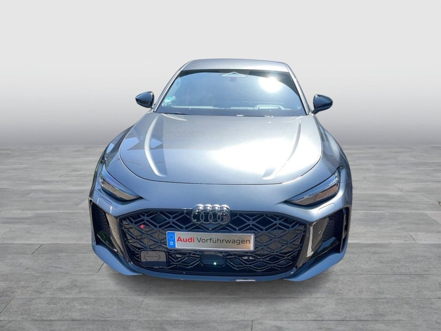 Bild über Audi RS 5 Limousine TFSI quattro 470 kW tiptronic - für weitere Informationen kontaktieren Sie den Audi Partner