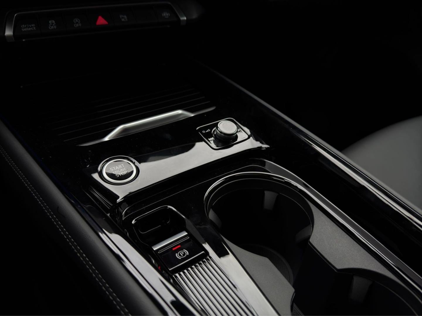Bild über Audi Q3 Sportback TFSI 110 kW S tronic - für weitere Informationen kontaktieren Sie den Audi Partner