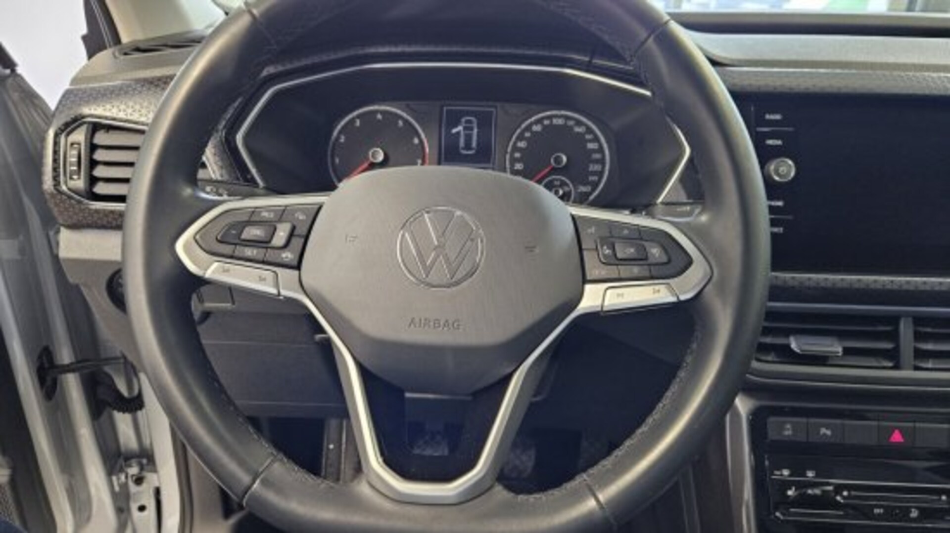 Volkswagen T-Cross Style