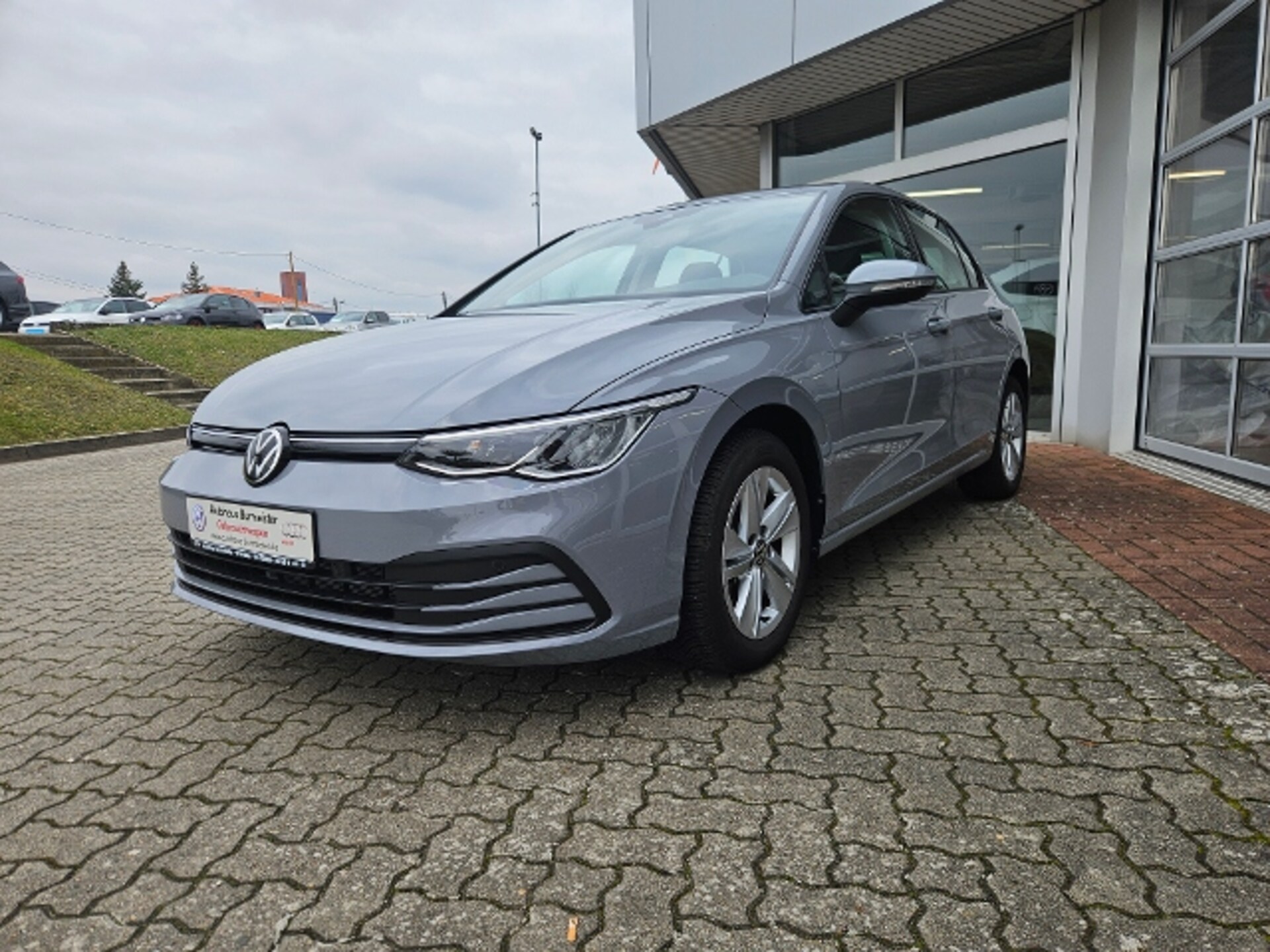 Volkswagen Golf Life