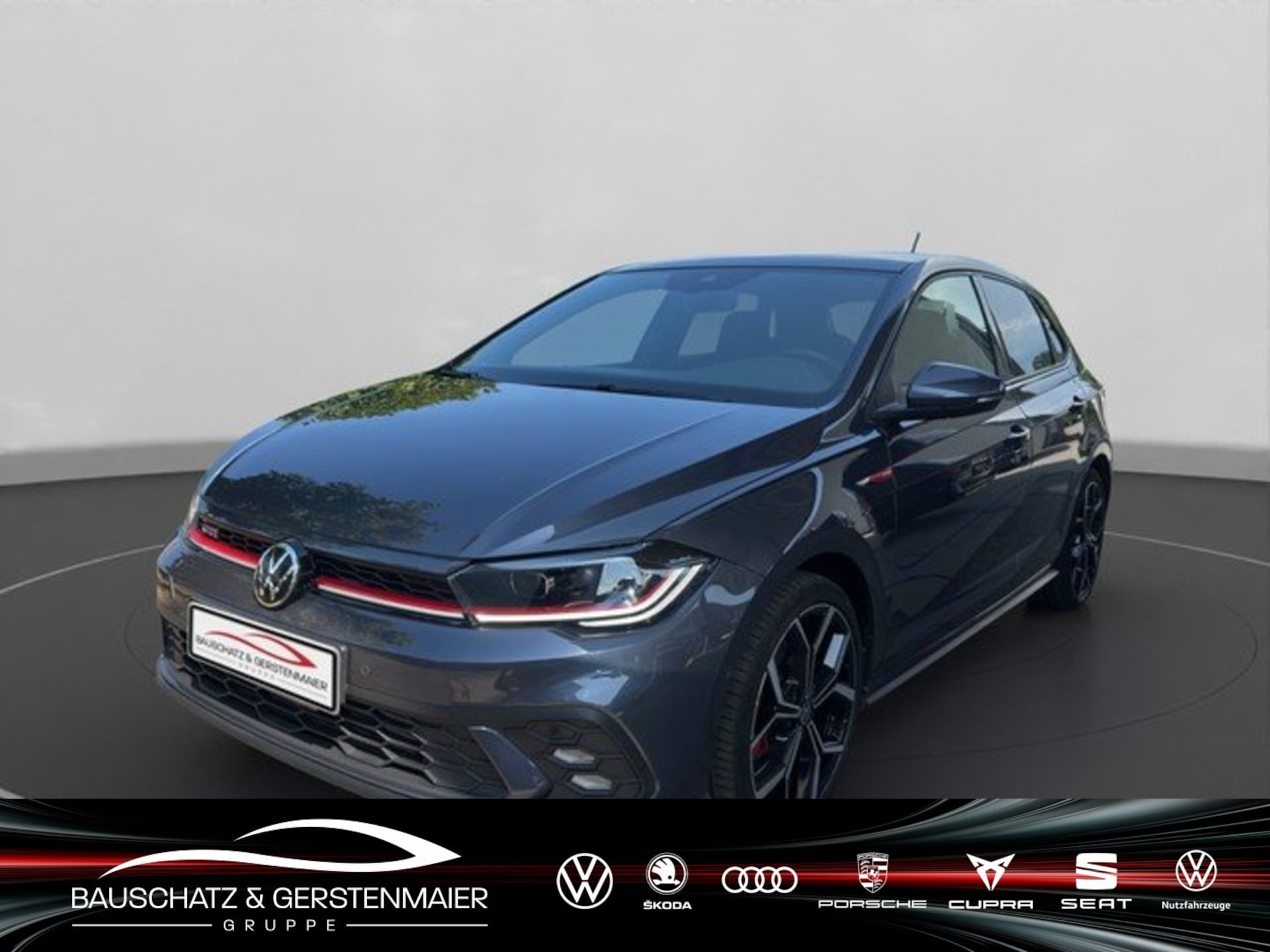 Volkswagen Polo — Volkswagen Polo GTI 2.0 TSI DSG *RFK*PANO*ACC*DWA*NAVI*LED* ParkAss SpurH KlimaA