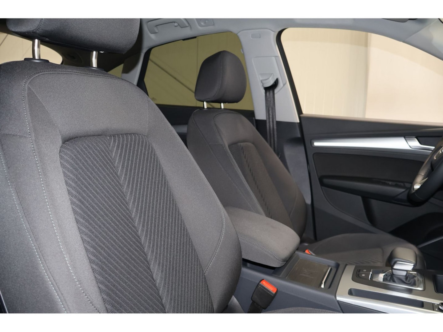 Bild über Audi Q5 Sportback 40 TDI quattro S tronic - für weitere Informationen kontaktieren Sie den Audi Partner