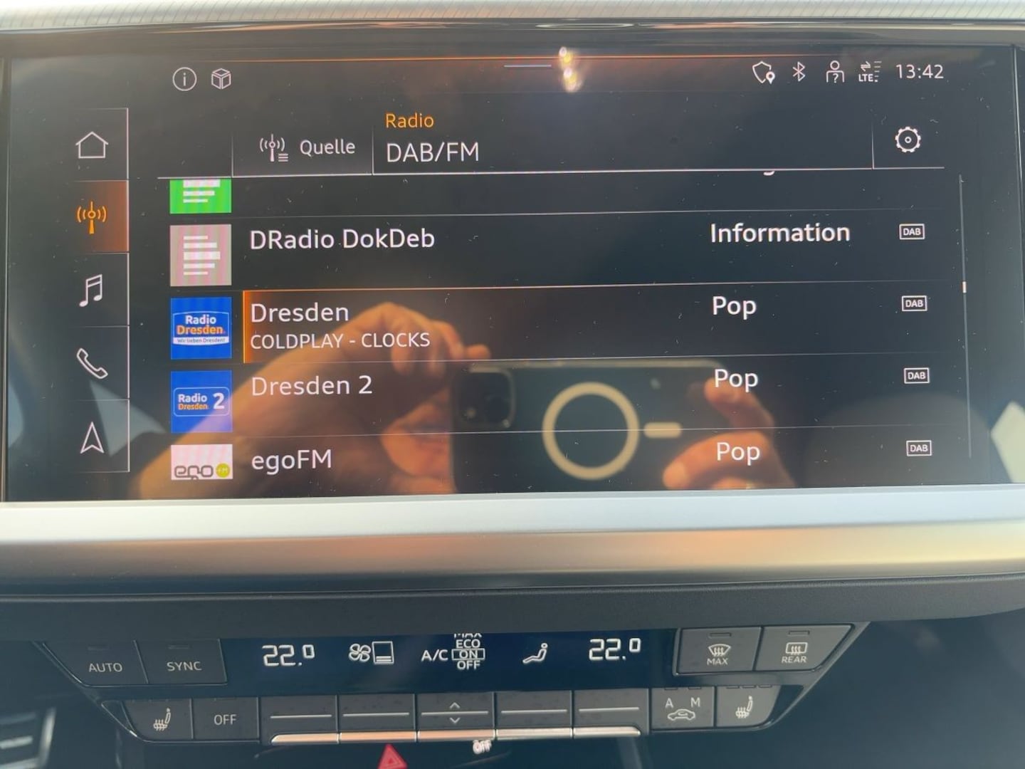 Bild über Audi Q4 e-tron 40 e-tron - für weitere Informationen kontaktieren Sie den Audi Partner