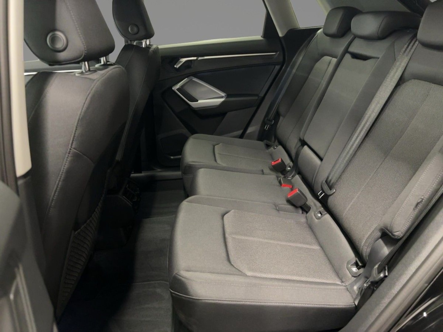 Bild über Audi Q3 TFSI 110 kW S tronic - für weitere Informationen kontaktieren Sie den Audi Partner