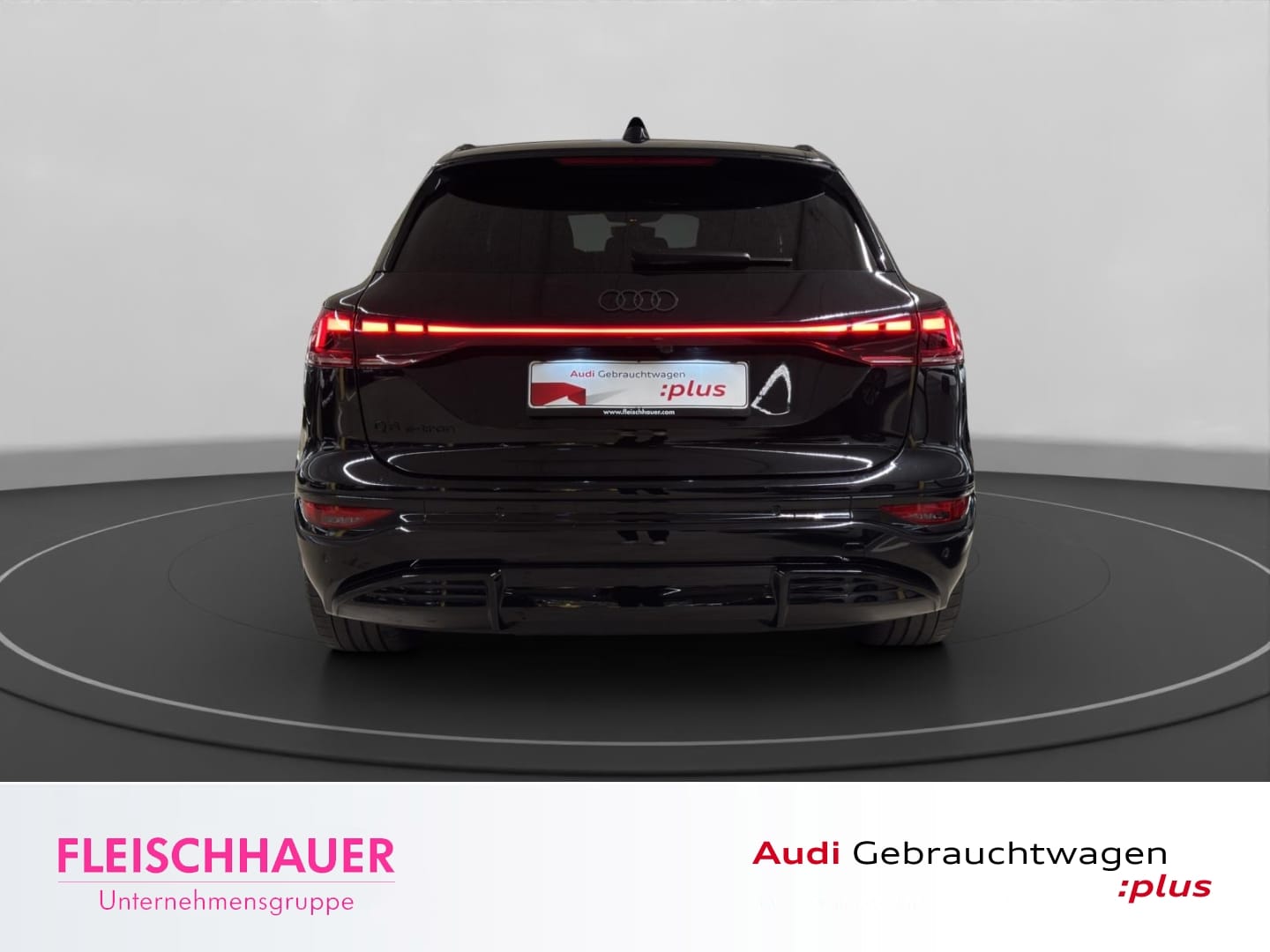 Bild über Audi Q6 SUV e-tron S line business e-tron performance 225 kW - für weitere Informationen kontaktieren Sie den Audi Partner