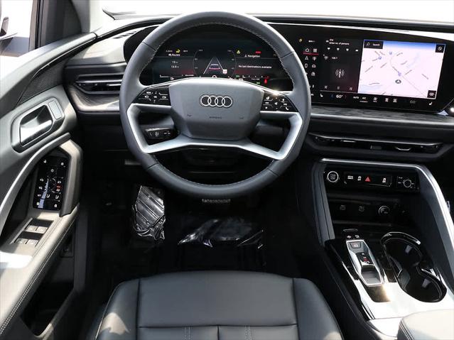 2025 AUDI Q5 - Image 16