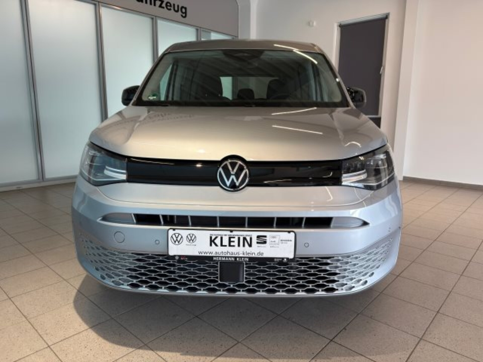 Volkswagen Caddy Basis-Modell