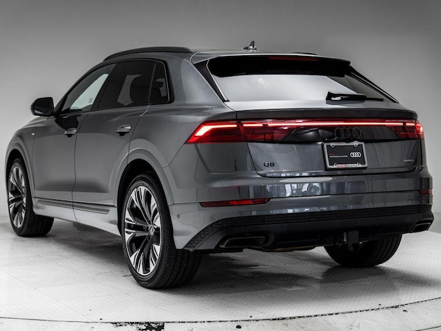 2025 Audi Q8