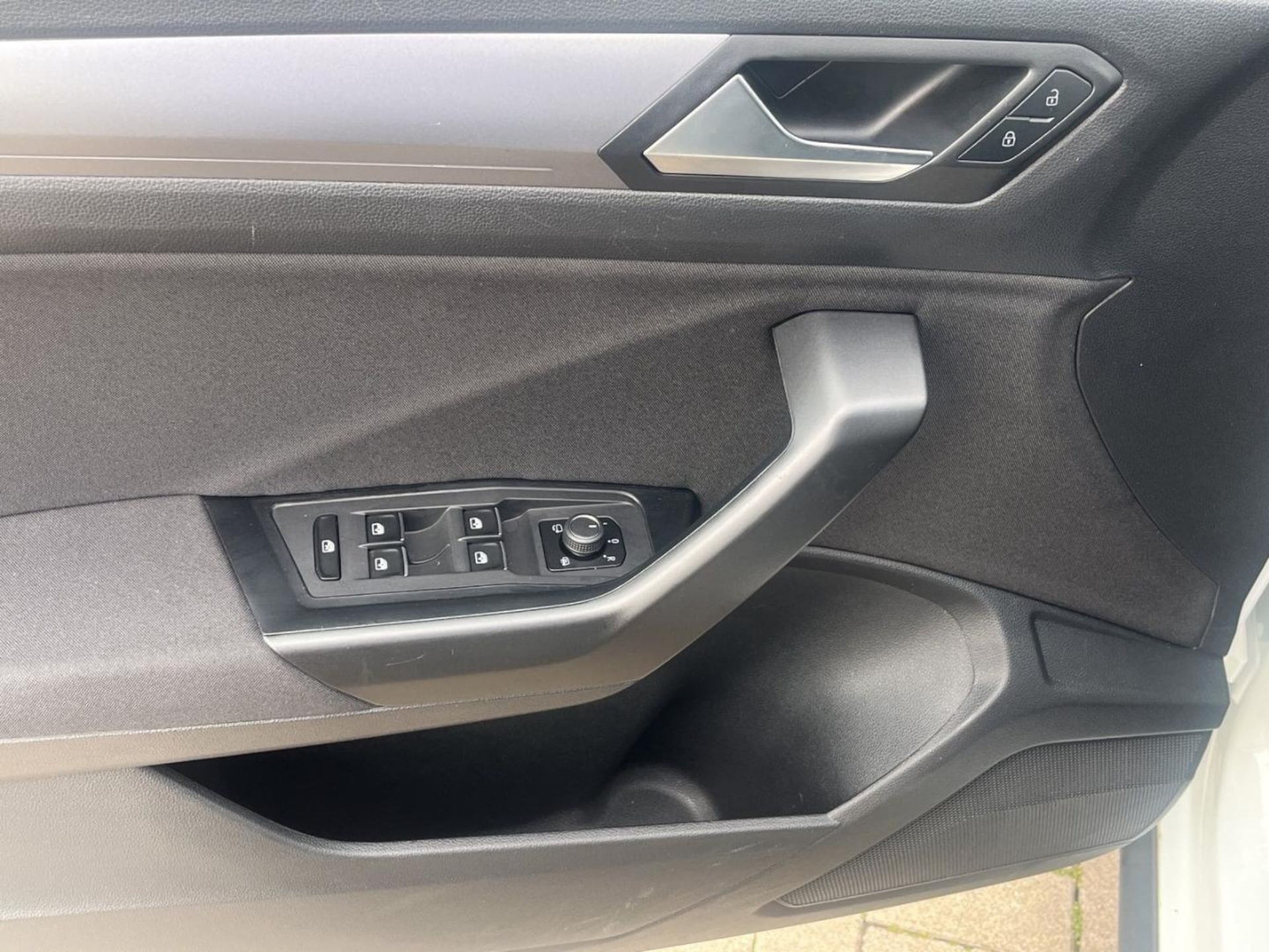 Volkswagen T-Roc Active